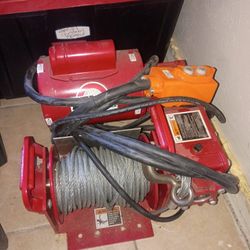 THERN 4WP2-B Worm Gear Power Winches, Capacity up to 1 Ton, 230 Volts with no controls and no power cord.