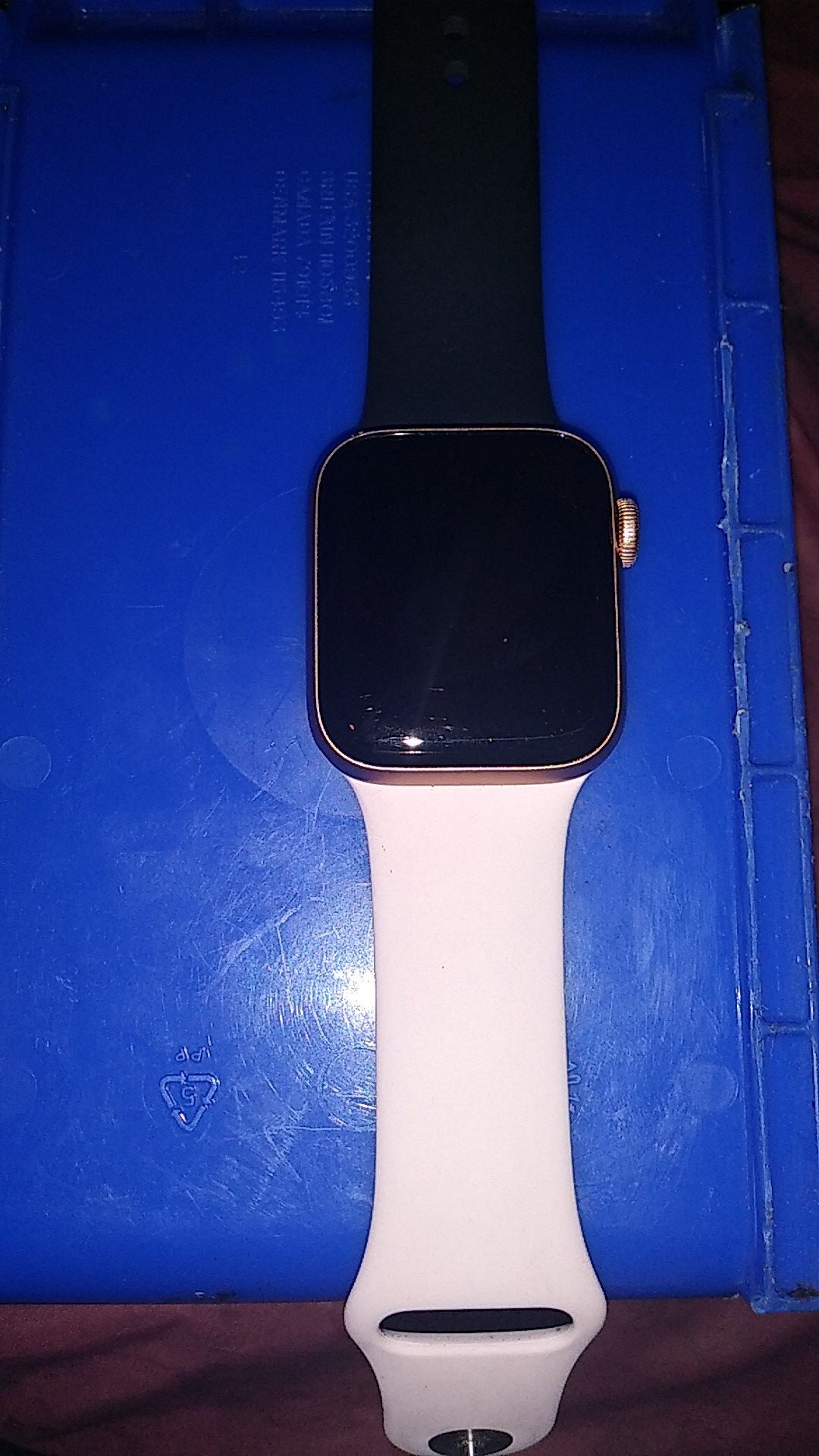 Apple iwatch series 5 unboxed yet never used