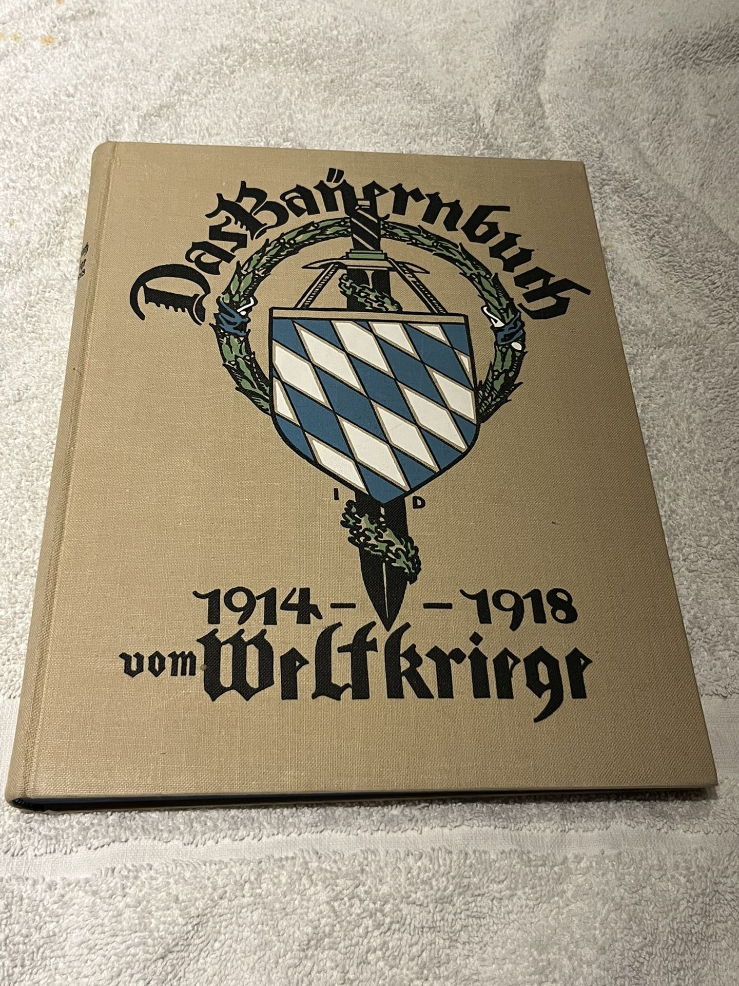 Volumes 1 and 2 of German World War I History.