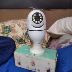 Wifi Security Camara New I'm Asking 15$ 