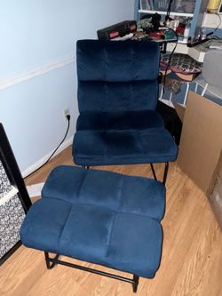 Blue chair w/ottoman
