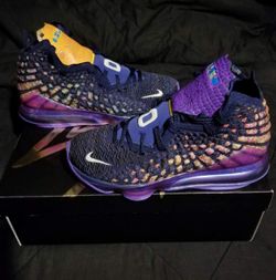 Lebron 17 "Monstars" (Space Jam)