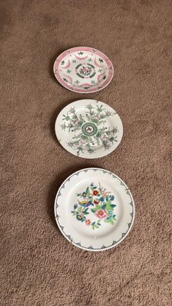 3 china plates