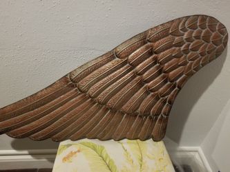 ANGEL WING LARGE WALL DECOR