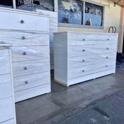 Set Dresser New $380 Premium