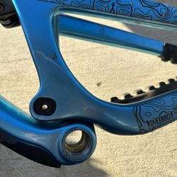 Warphen M160C Frame With Dvo Jade X Shock