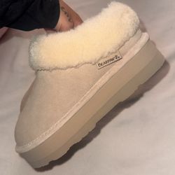Bearpaw, Size 7