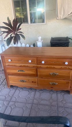 6-Drawer Wooden Dresser $60