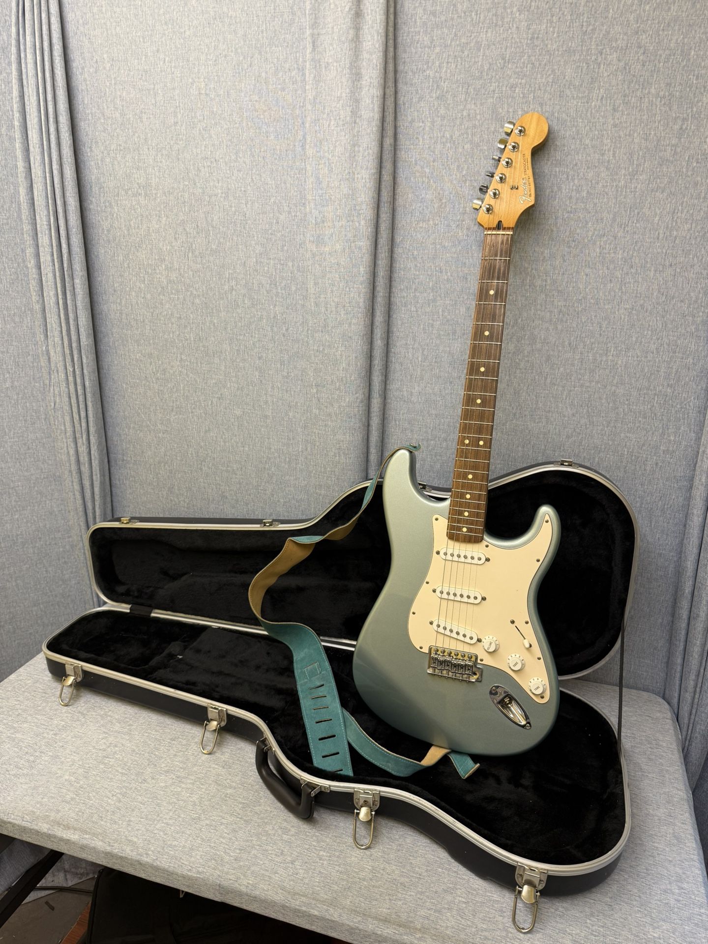 Fender Stratocaster Agave Blue Electric Guitar