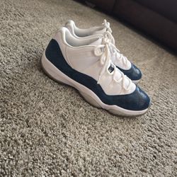 Jordan 11 Sth