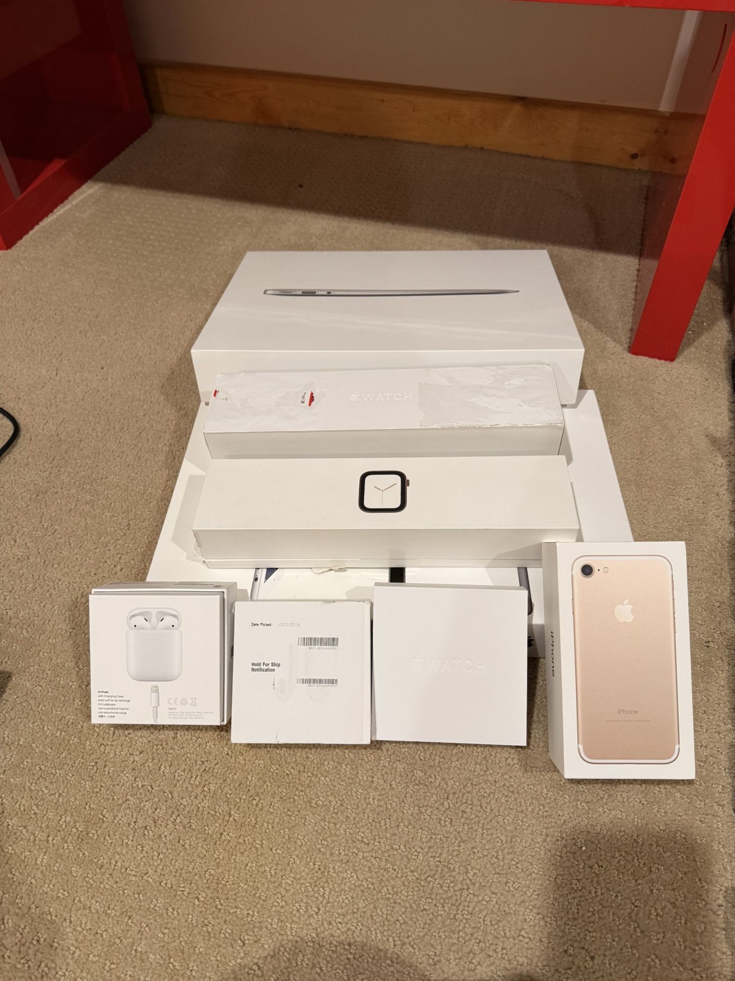 Empty Boxes - Apple