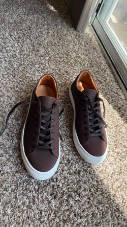 Men leather shoes