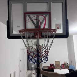 Brand New Spalding Basketball Hoop