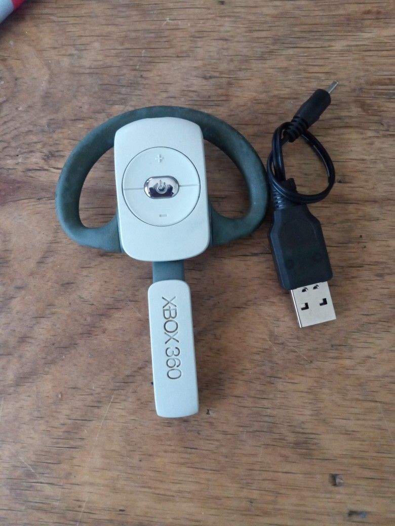 MICROSOFT XBOX 360 WHITE WIRELESS BLUETOOTH HEADSET