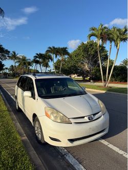 2008 Toyota Sienna