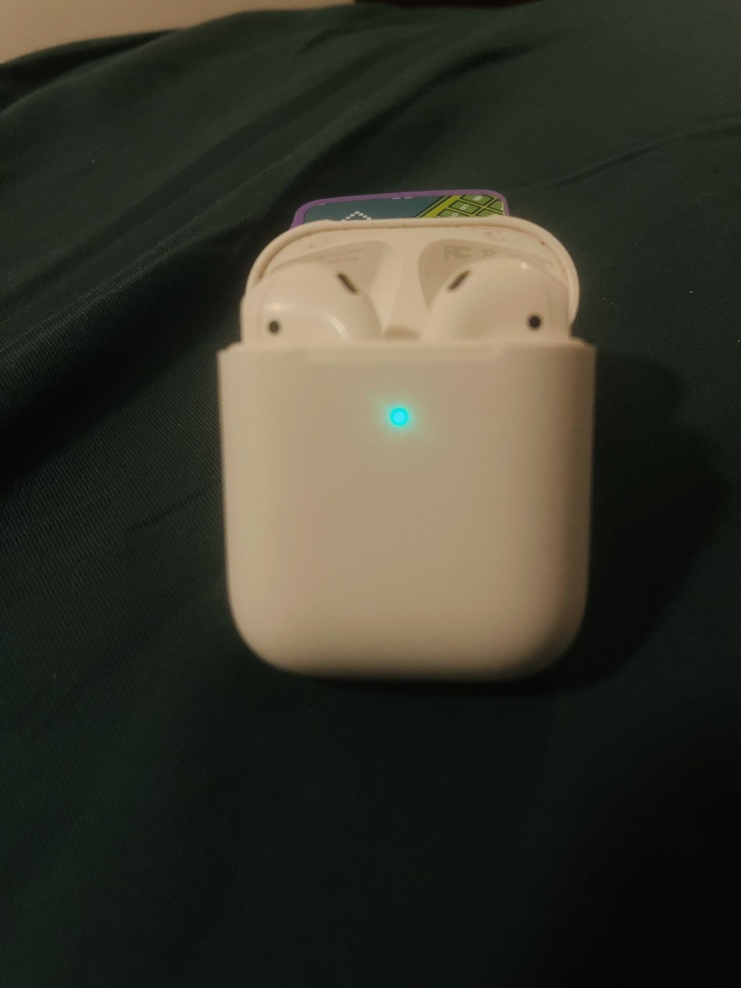 Apple AirPods Second Generation