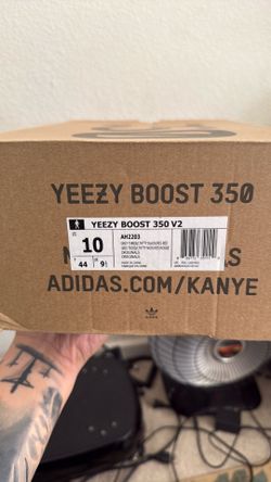 Yeezy 350 beluga v2 2.0