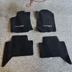 2018-2023 tacoma TRD Pro floor mats never used OEM