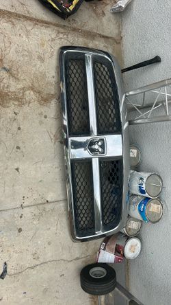 09 Dodge Ram Grille 