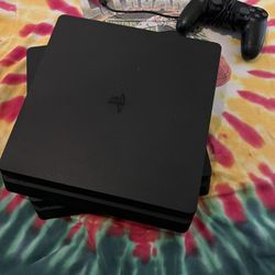 PlayStation 4 1TB  