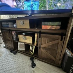 TV Stand 