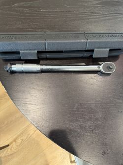 Pittsburgh Pro Click Pro Torque Wrench 