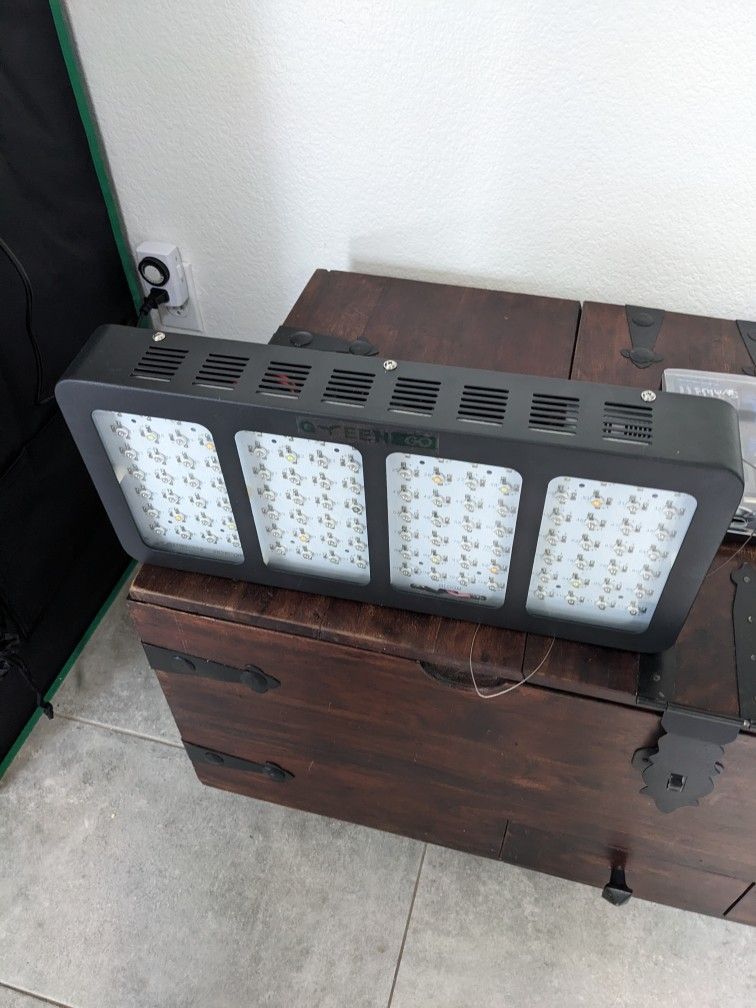 Greengo 1200 Grow Light