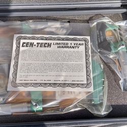 Cen-Tech Outside Micrometer Set