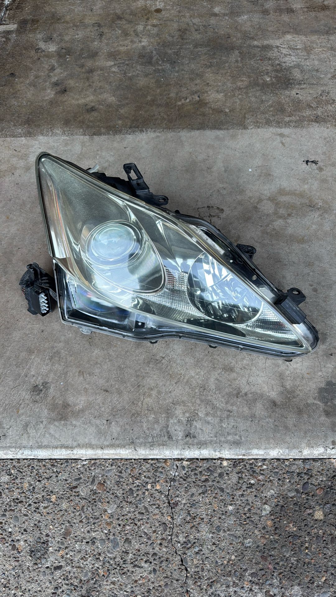 2006-2008 Lexus IS250 Headlight Passenger