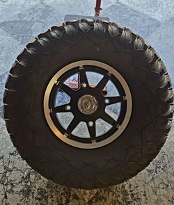 Polaris wheel and tire