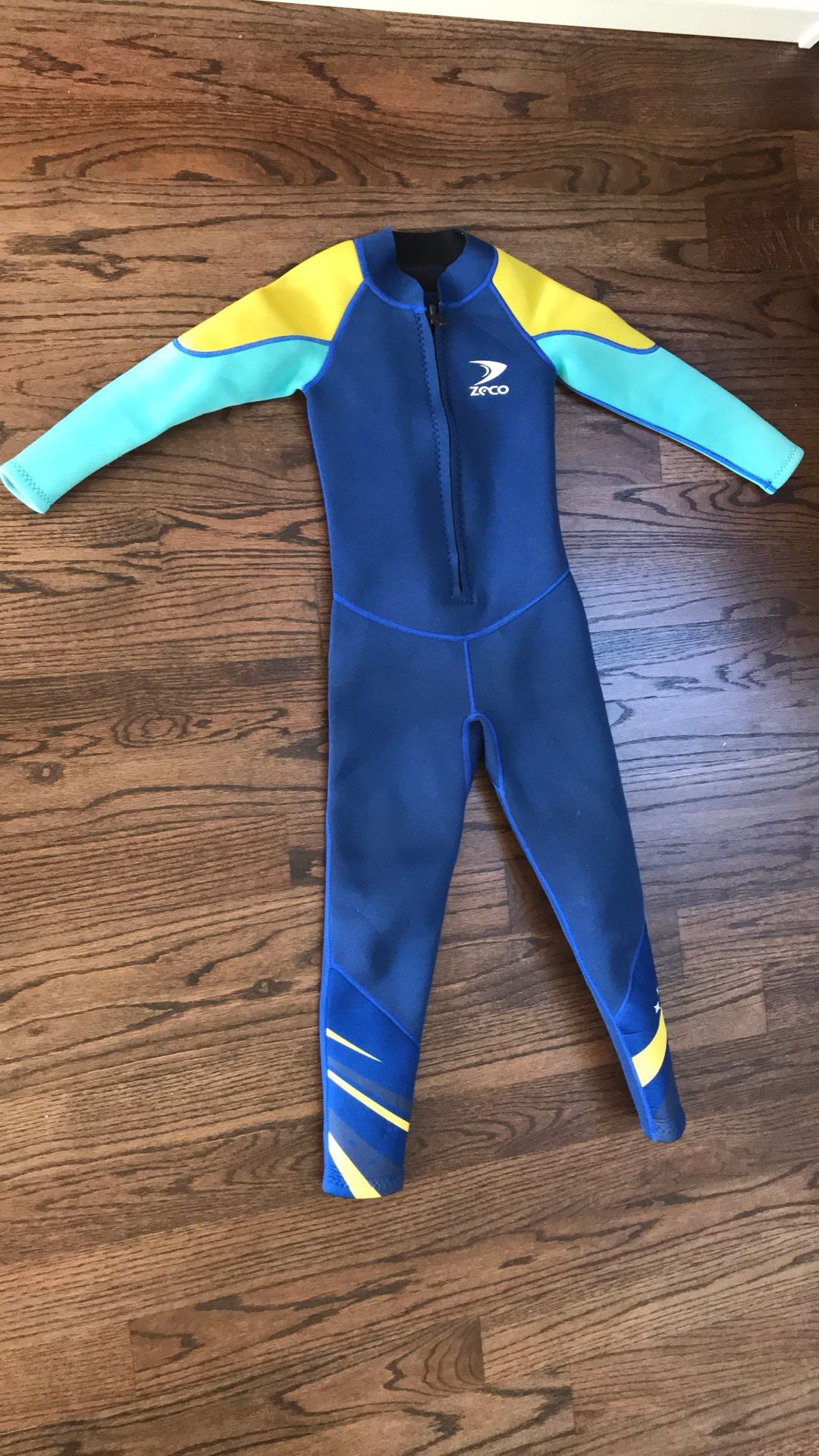 Youth Wetsuit Size Small Barely Used