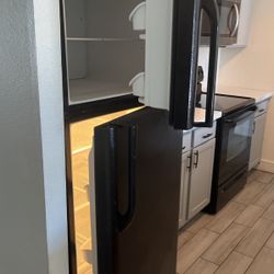 Black Frigidaire Fridge And Freezer