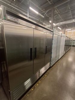 🔥STAINLESS STEEL COOLERS STARTING AT $2000🔥