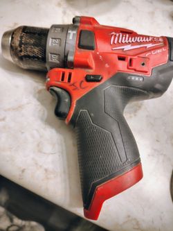 Milwaukee Fuel Cordless hammer Drill Driver