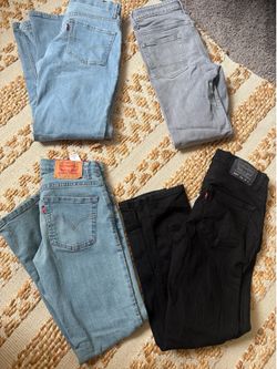 Levi’s Jeans for boy size 12 like new 30$ for all 4