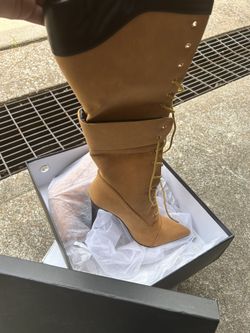 Tan Boots 6.5 Cape Robbin