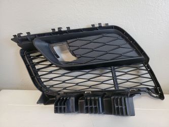 Genuine OEM Toyota GR Supra Front Fumper Fog Light Grille 2019-2025 LEFT