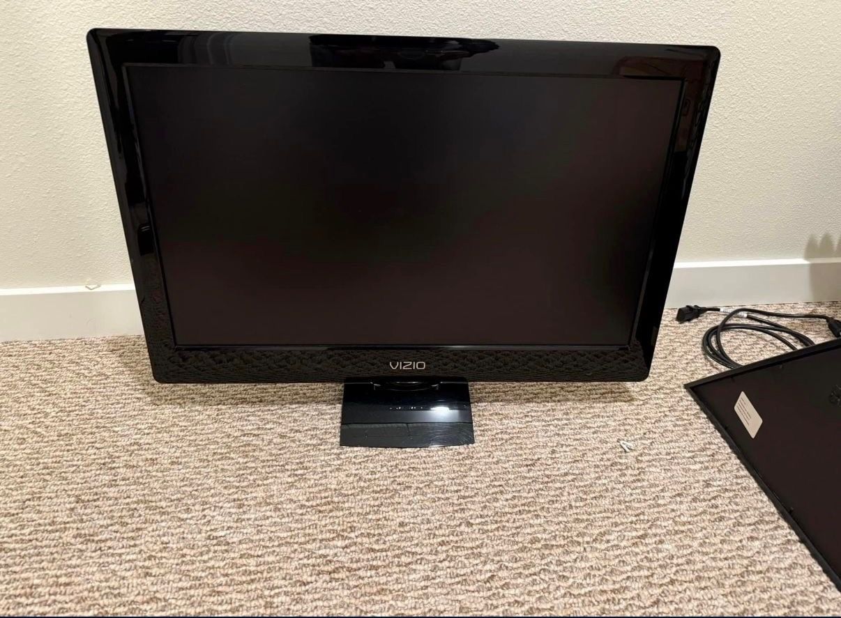 Vizio 26-Inch TV M260MV