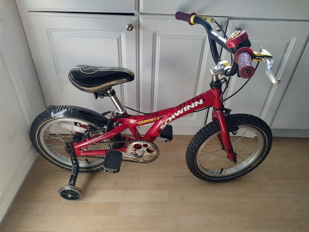 16" Schwinn Safari 1.6 Kids BMX Bike With Training Wheels 