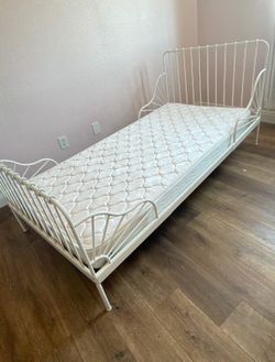 IKEA MINNEN Ext bed frame with slatted bed base, white, 38 1/4x74 3/4 "