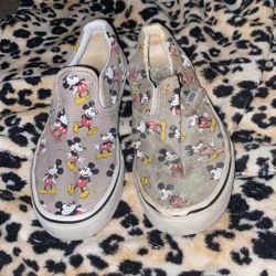mickey mouse kid vans
