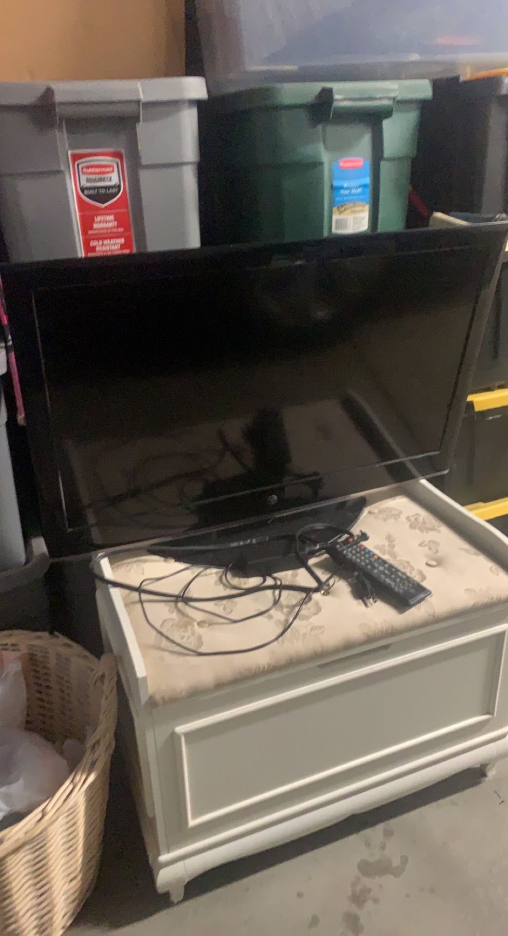 Flat Screen Tv