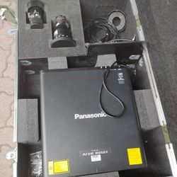 Panasonic PT-RZ120 12,000LM Laser Projector Kit | 2 Lenses (DLE105 & DLE170) + Road Case