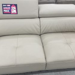 Crème White Luxurious Leather Couch 