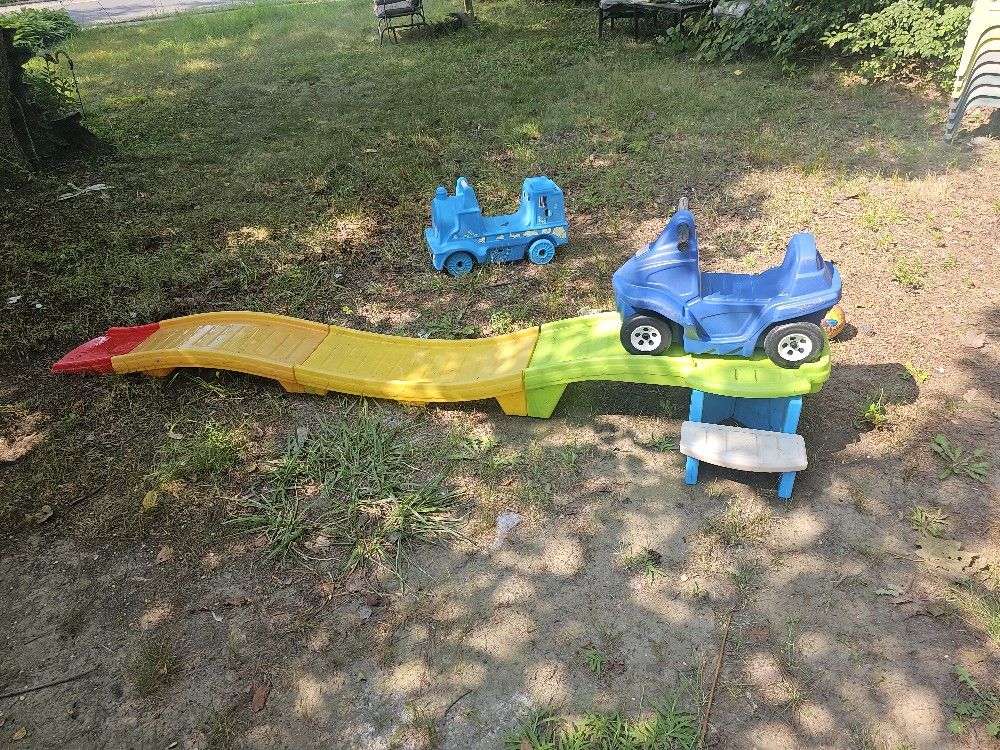 Prices Firm.. Children's Up And Down Roller Coaster