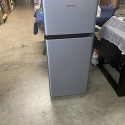 Refrigerator Top And Bottom Hisense 