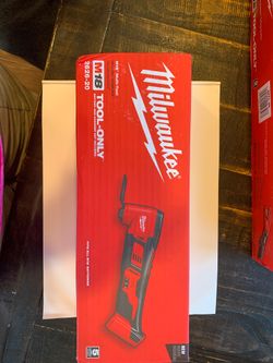 Milwaukee M18 MULTI TOOL 2626-20