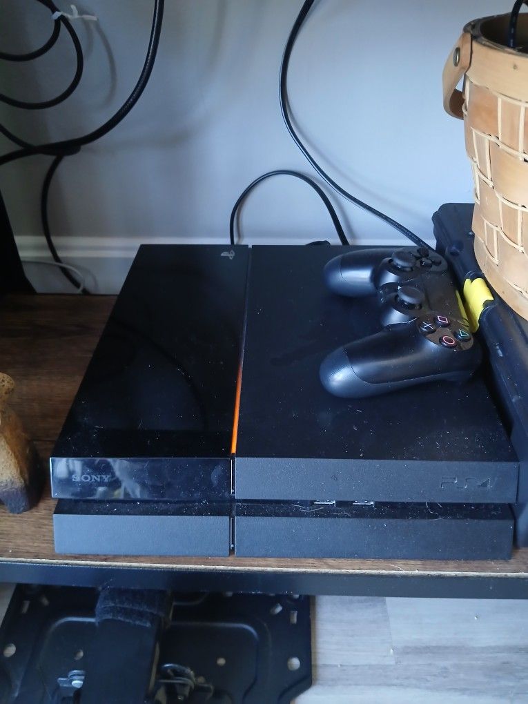 PS4 and Xbox seagate 1TB universal hard drive