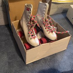 Vintage Women’s Chicago Roller Skates Sz 4