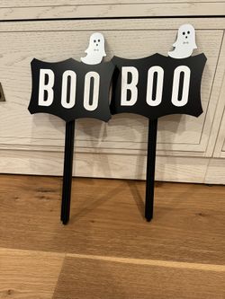 Set of 2 Black Boo Stakes (Hyde and Eek!)